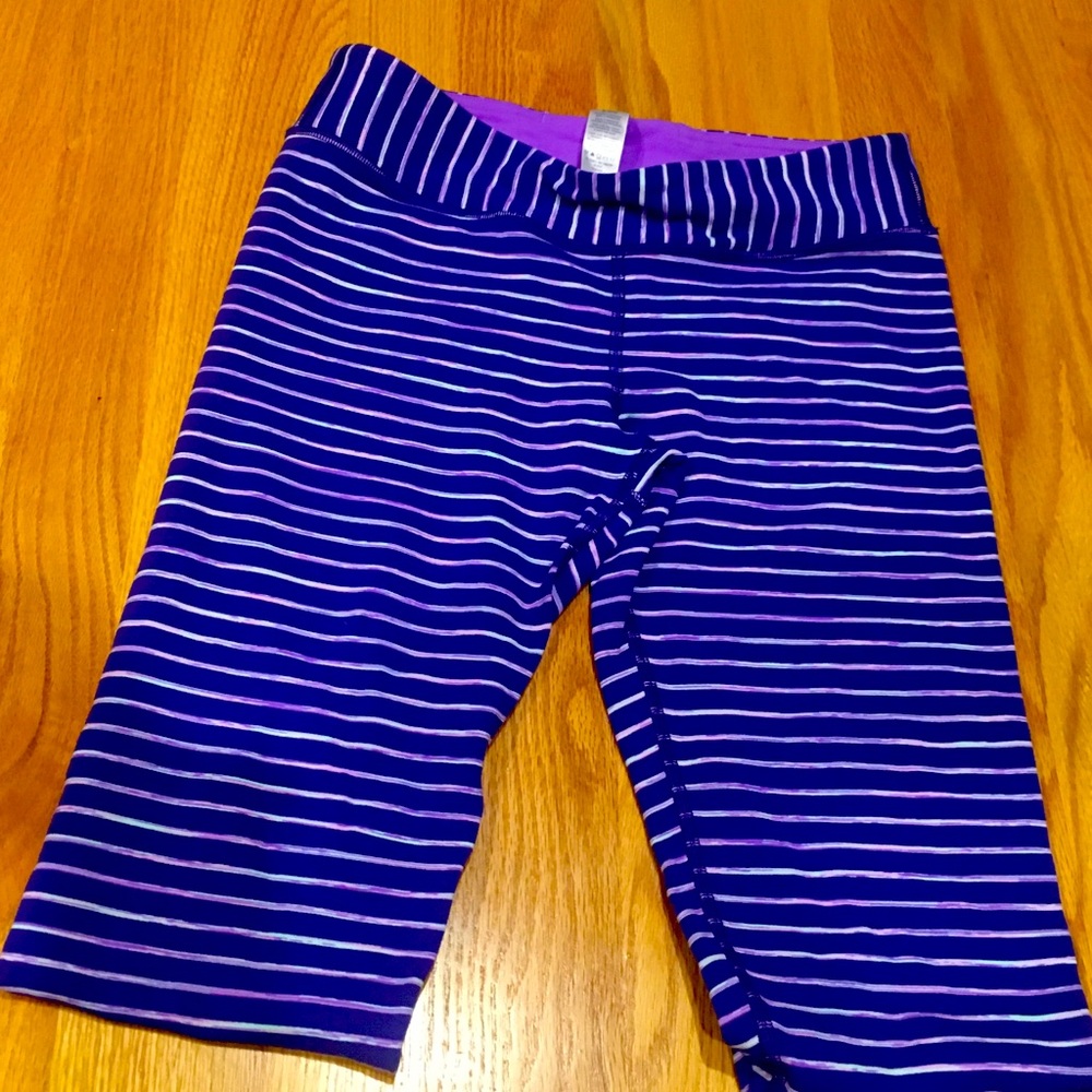 Ivivva leggings size 14 pretty stripe 25 “